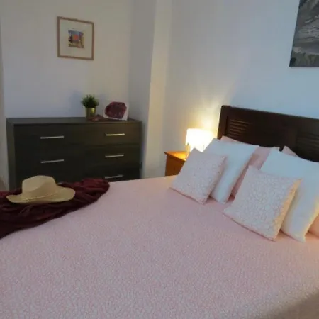 Elegant In With Shared Pool Appartement