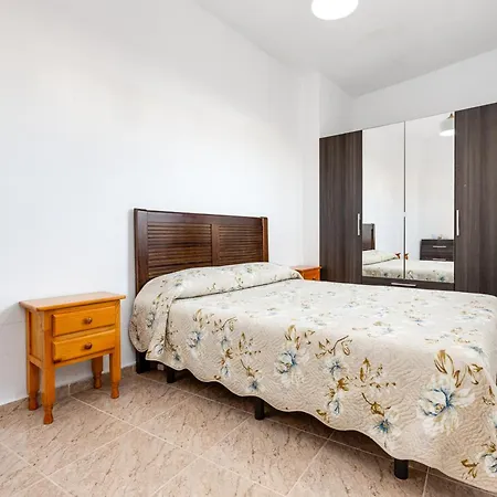 Elegant In With Shared Pool Appartement *