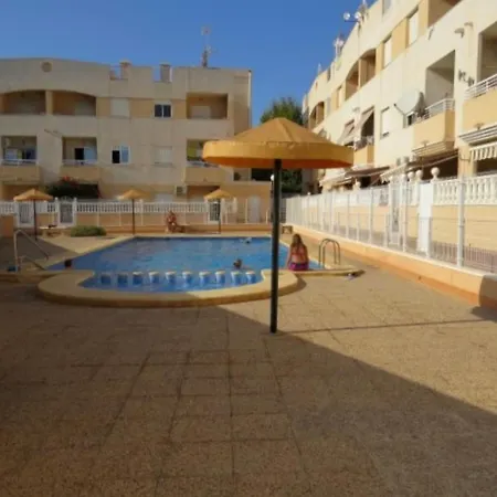 Elegant In With Shared Pool Daire