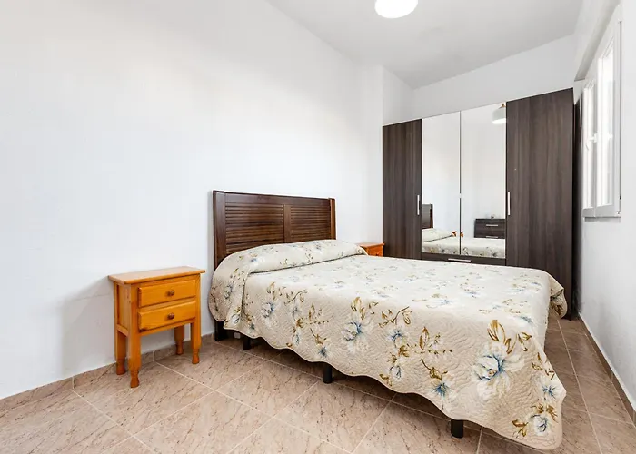 Elegant In With Shared Pool Appartement *