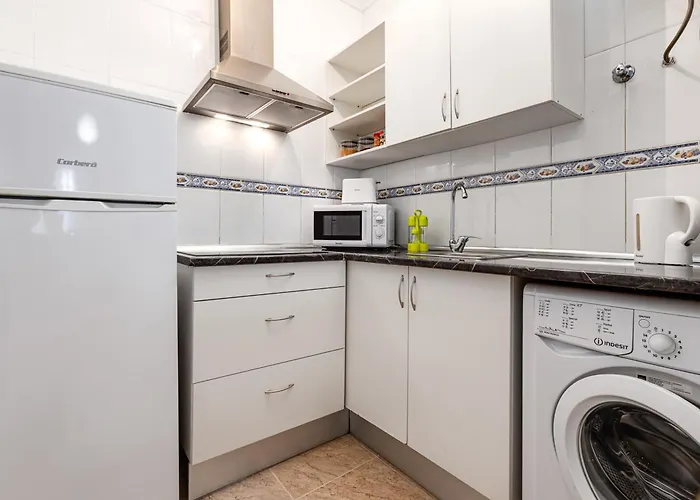 Appartement Elegant In With Shared Pool