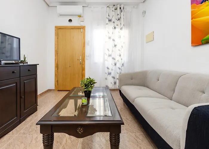 Elegant In With Shared Pool *